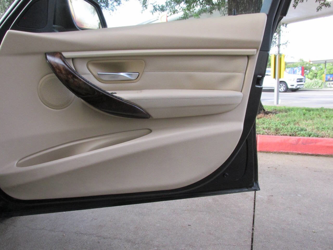 Used 2013 BMW 328i 328i 4dr Sedan SULEV image 23