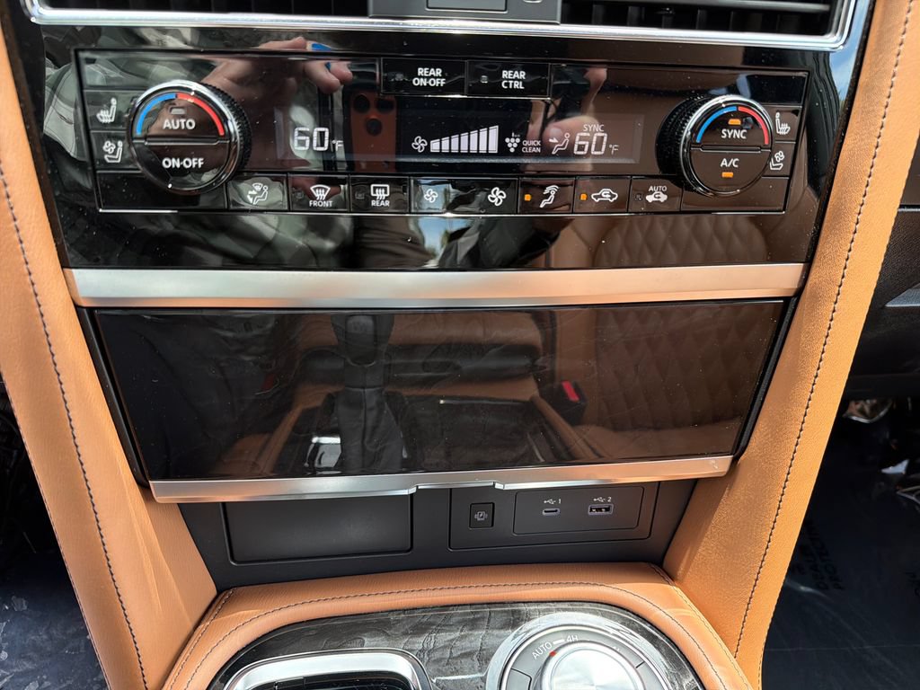 Used 2023 INFINITI QX80 Sensory w/ Cargo Package AWD/4WD image 30