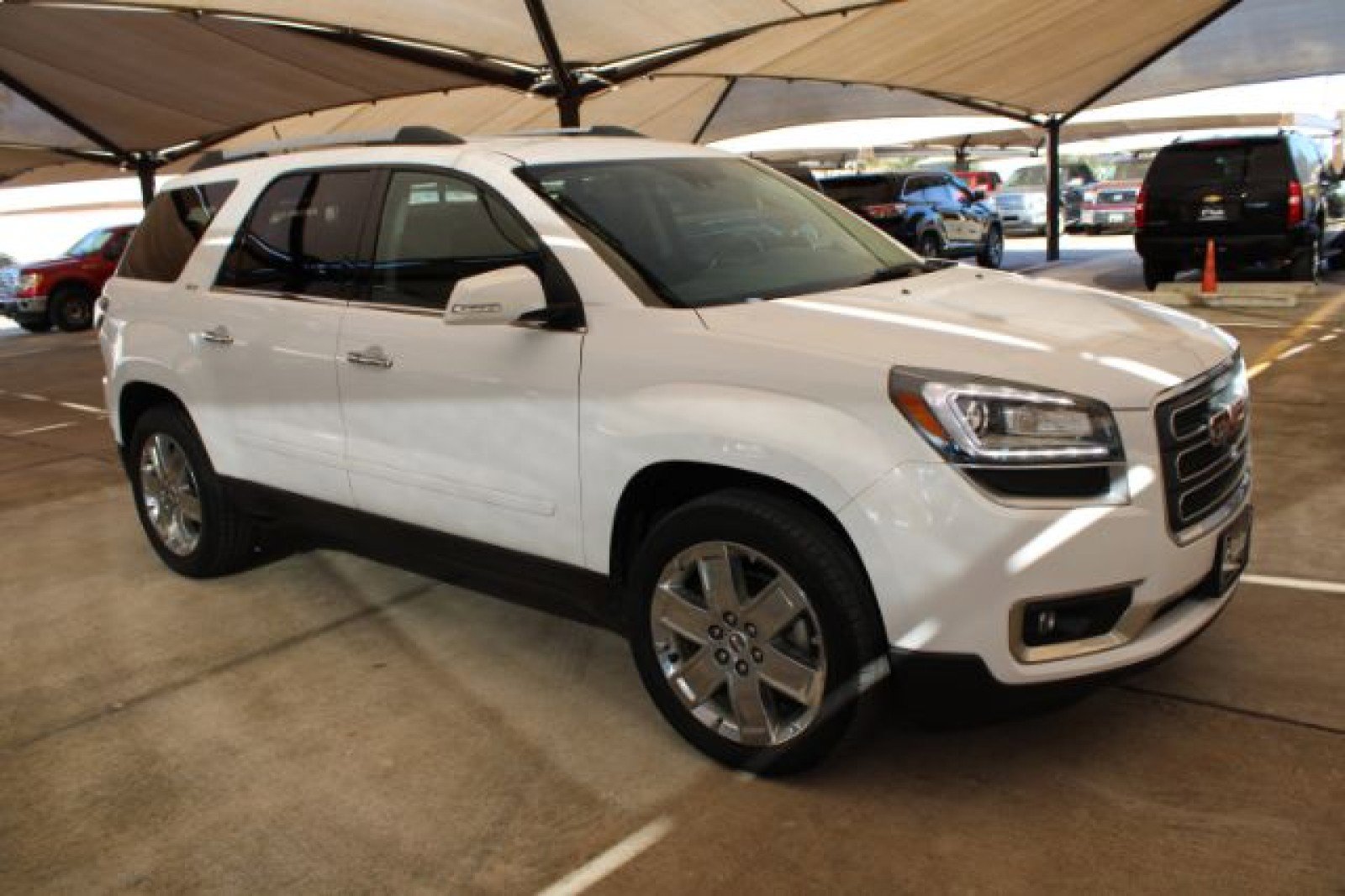 Used 2017 GMC Acadia Limited SLT