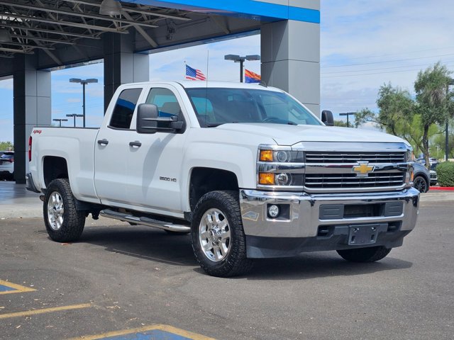Used 2015 Chevrolet Silverado 2500 LT w/ LT Convenience Package video 3
