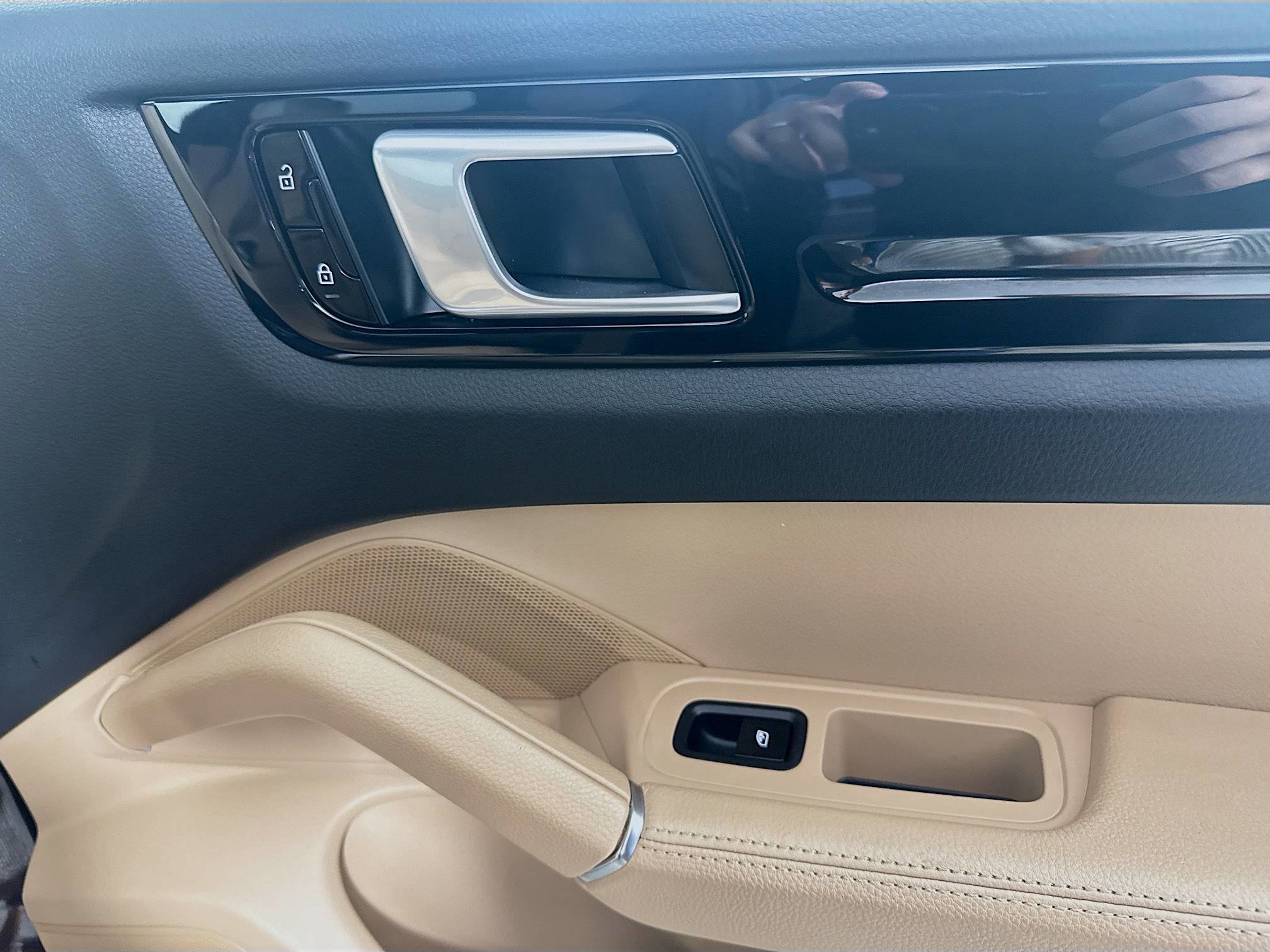 Used 2020 Porsche Cayenne image 29