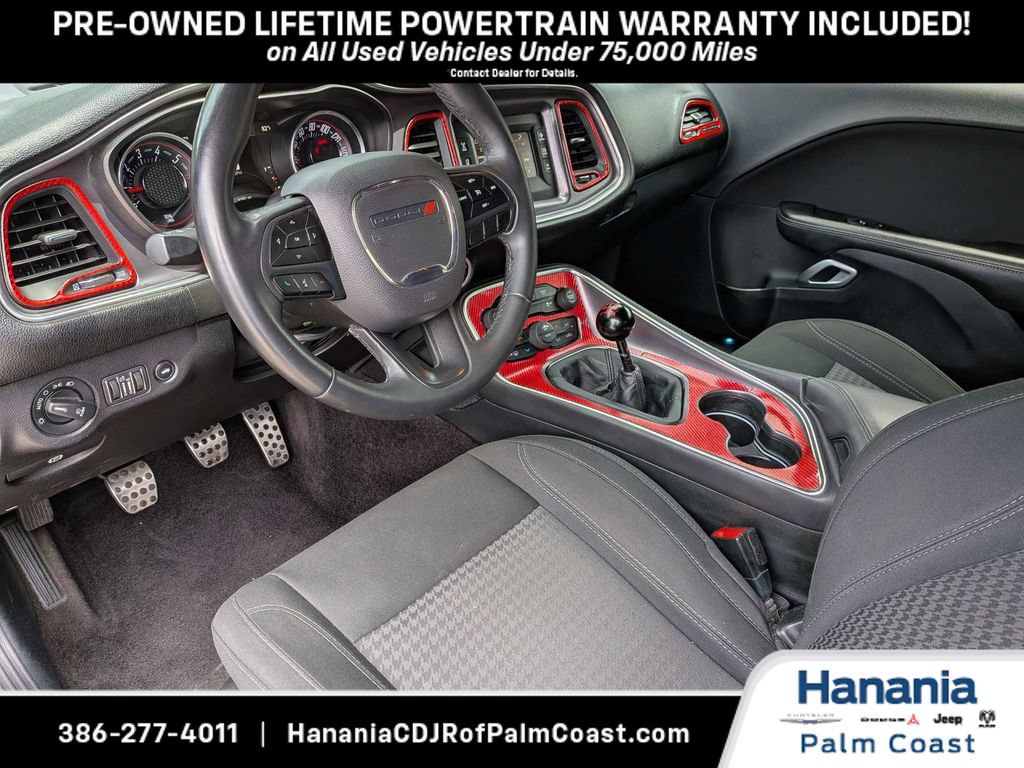 Used 2017 Dodge Challenger R/T RWD image 12