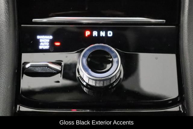 Used 2023 Jeep Grand Cherokee Limited w/ Black Appearance Package image 13