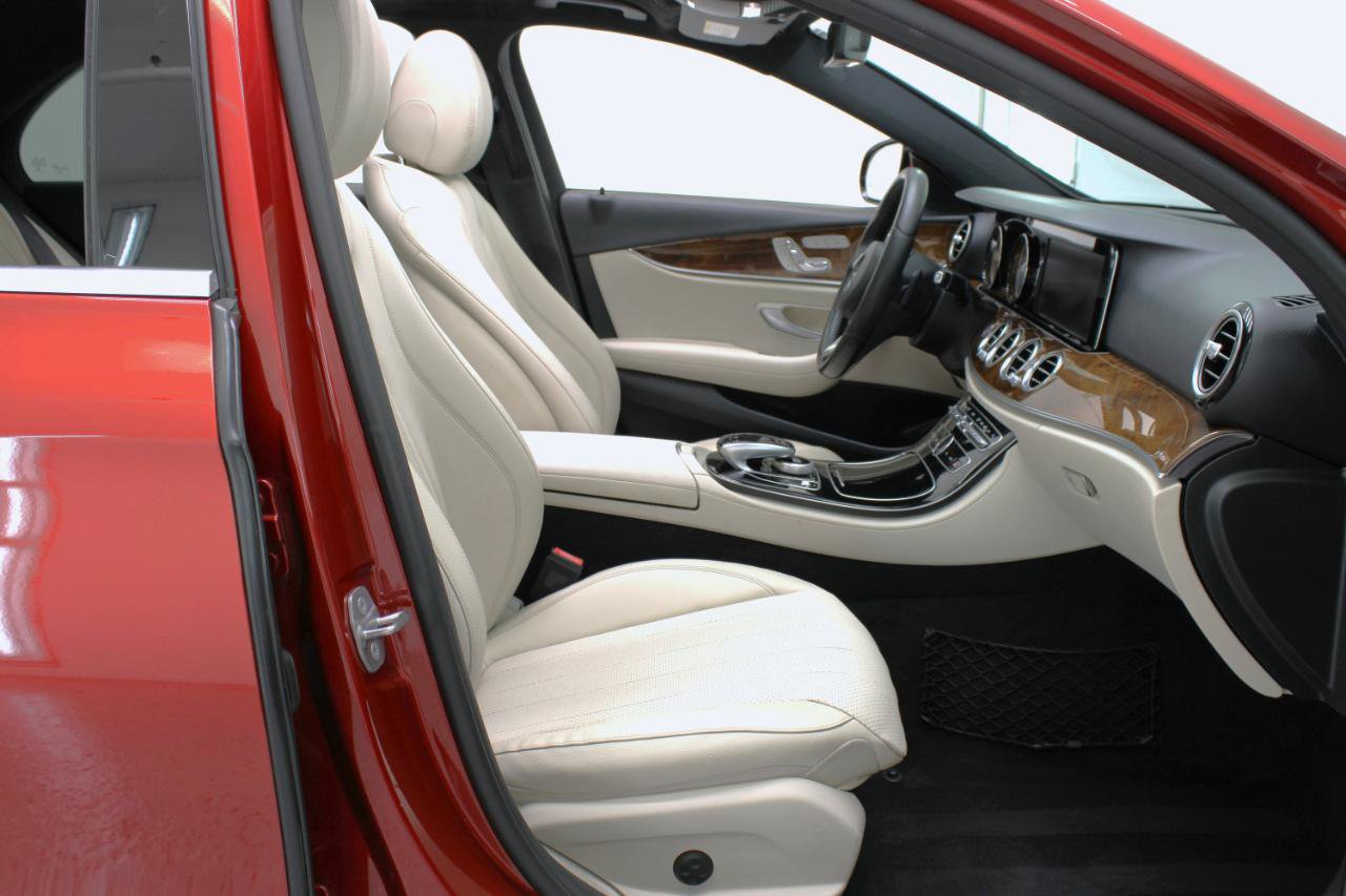 Used 2017 Mercedes-Benz E 300 image 47