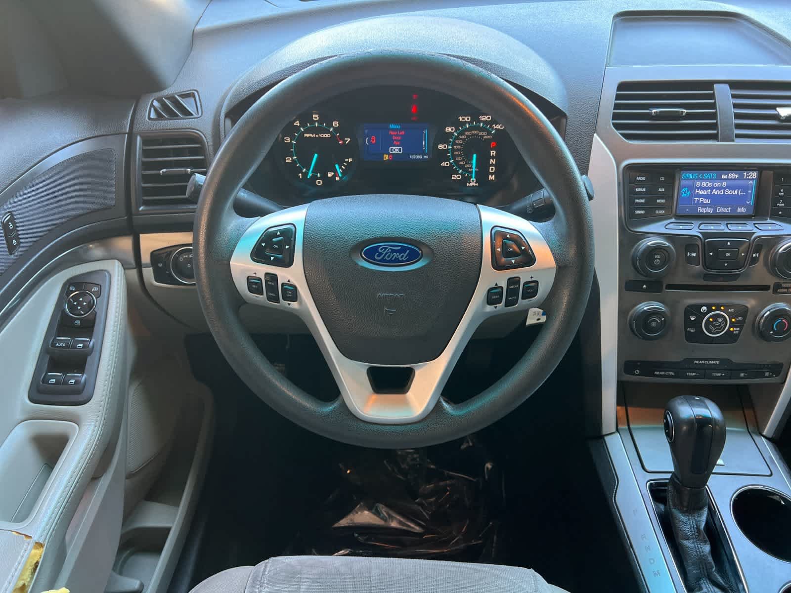 Used 2012 Ford Explorer FWD image 15