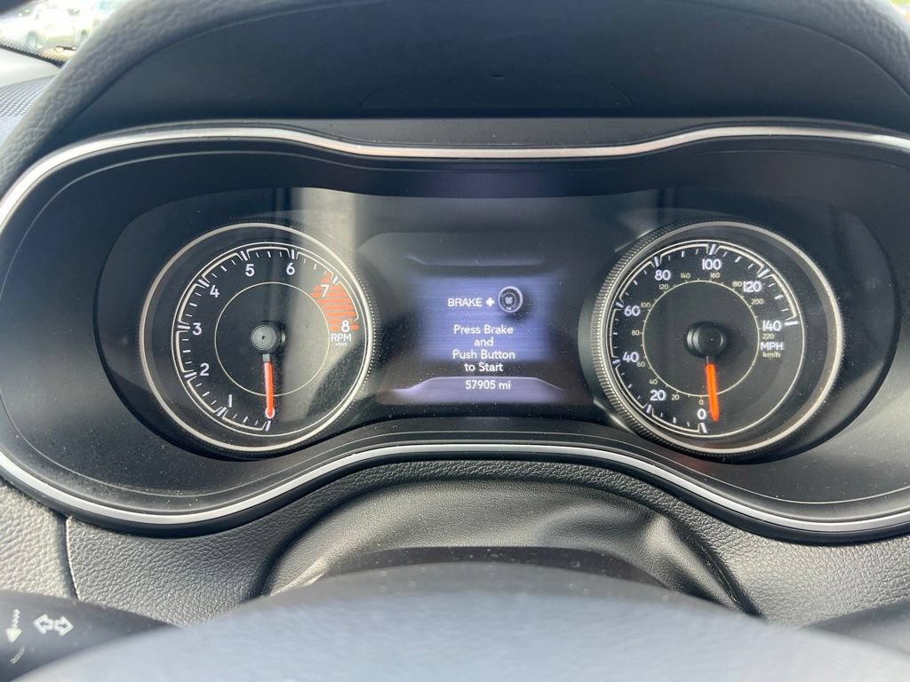 Used 2020 Jeep Cherokee Limited AWD/4WD image 36
