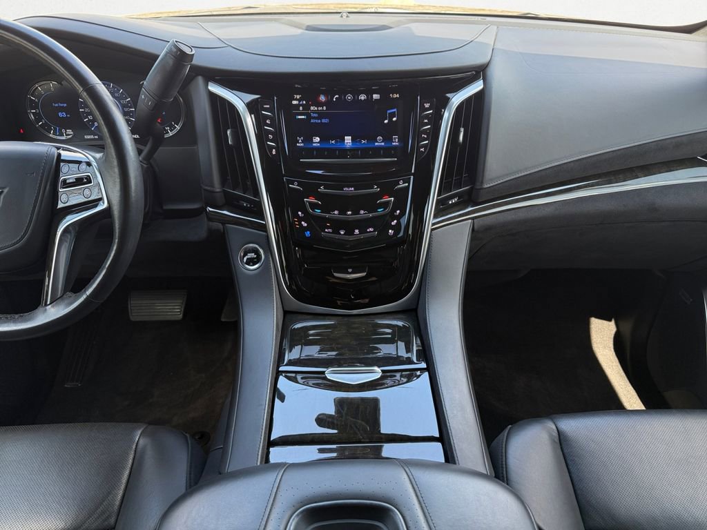 Used 2020 Cadillac Escalade Platinum AWD/4WD image 14