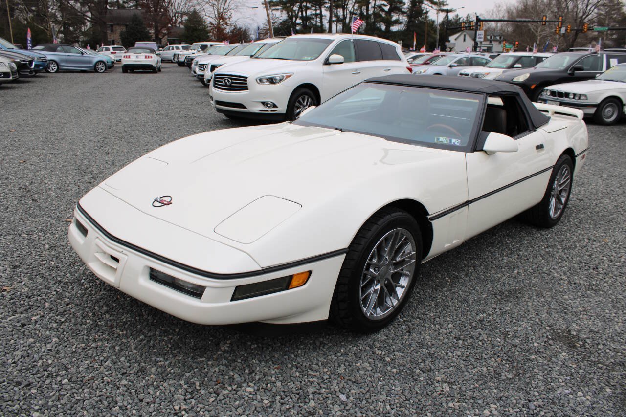 Used 1989 Chevrolet Corvette Convertible RWD image 11