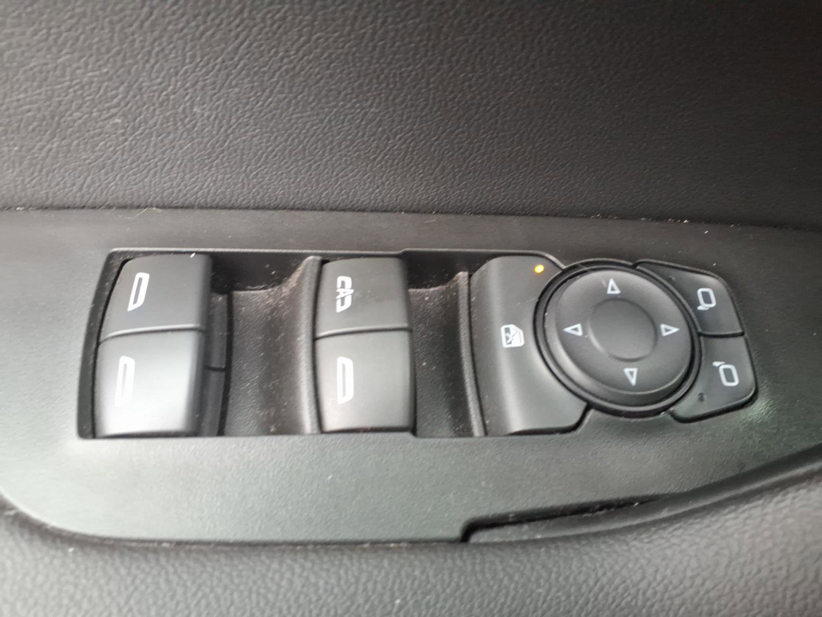 Used 2020 Chevrolet Blazer LT image 14