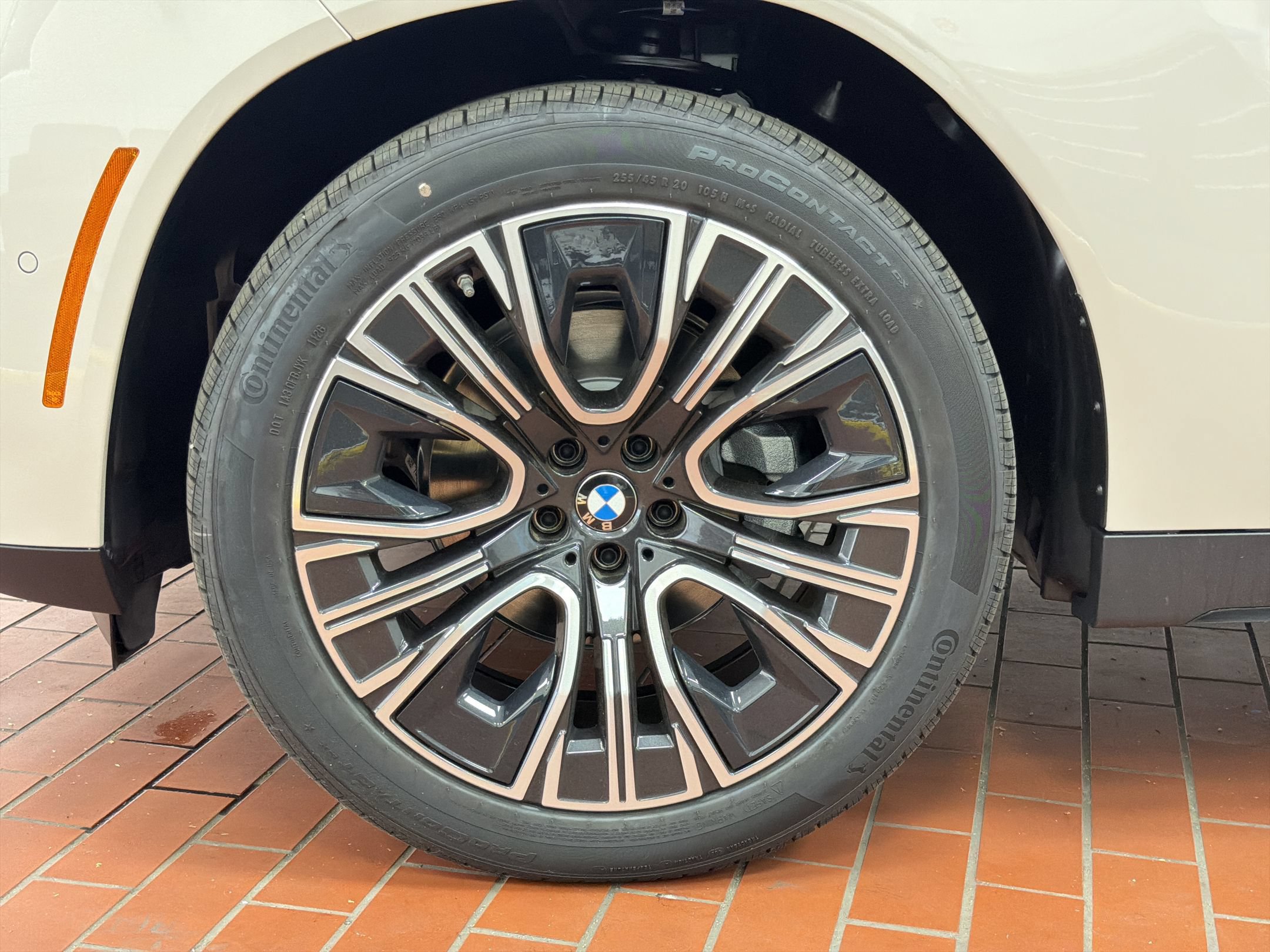 Used 2026 BMW X3 xDrive30i w/ Convenience Package AWD/4WD image 12
