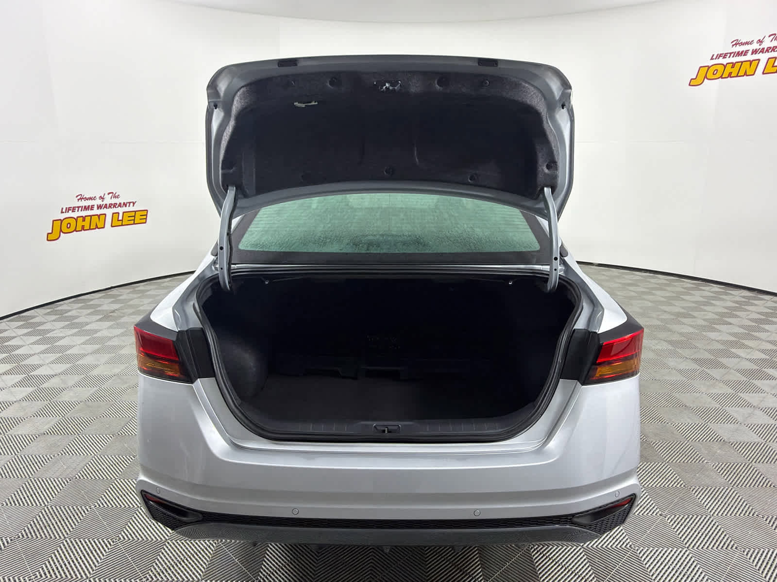 New 2026 Nissan Altima 2.5 SV image 5