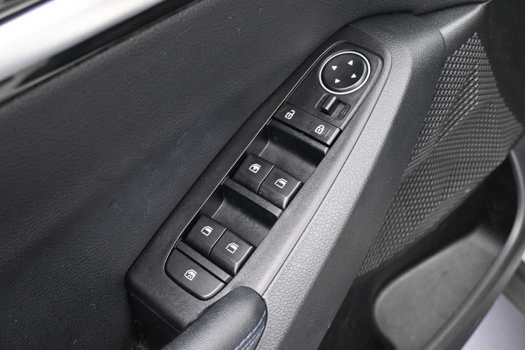 Used 2023 Kia Seltos S FWD image 13