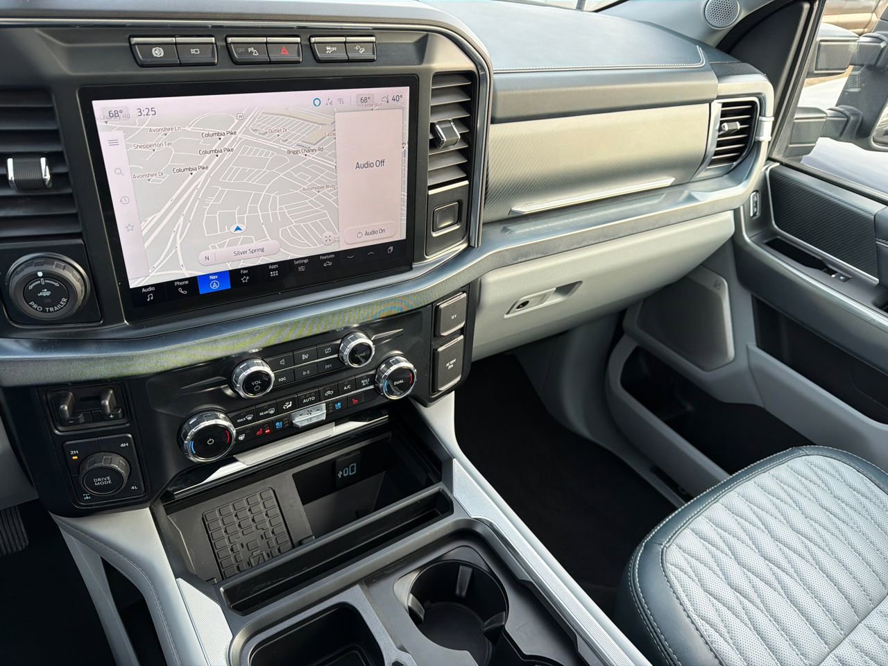 Used 2024 Ford F250 Limited w/ FX4 Off-Road Package image 29