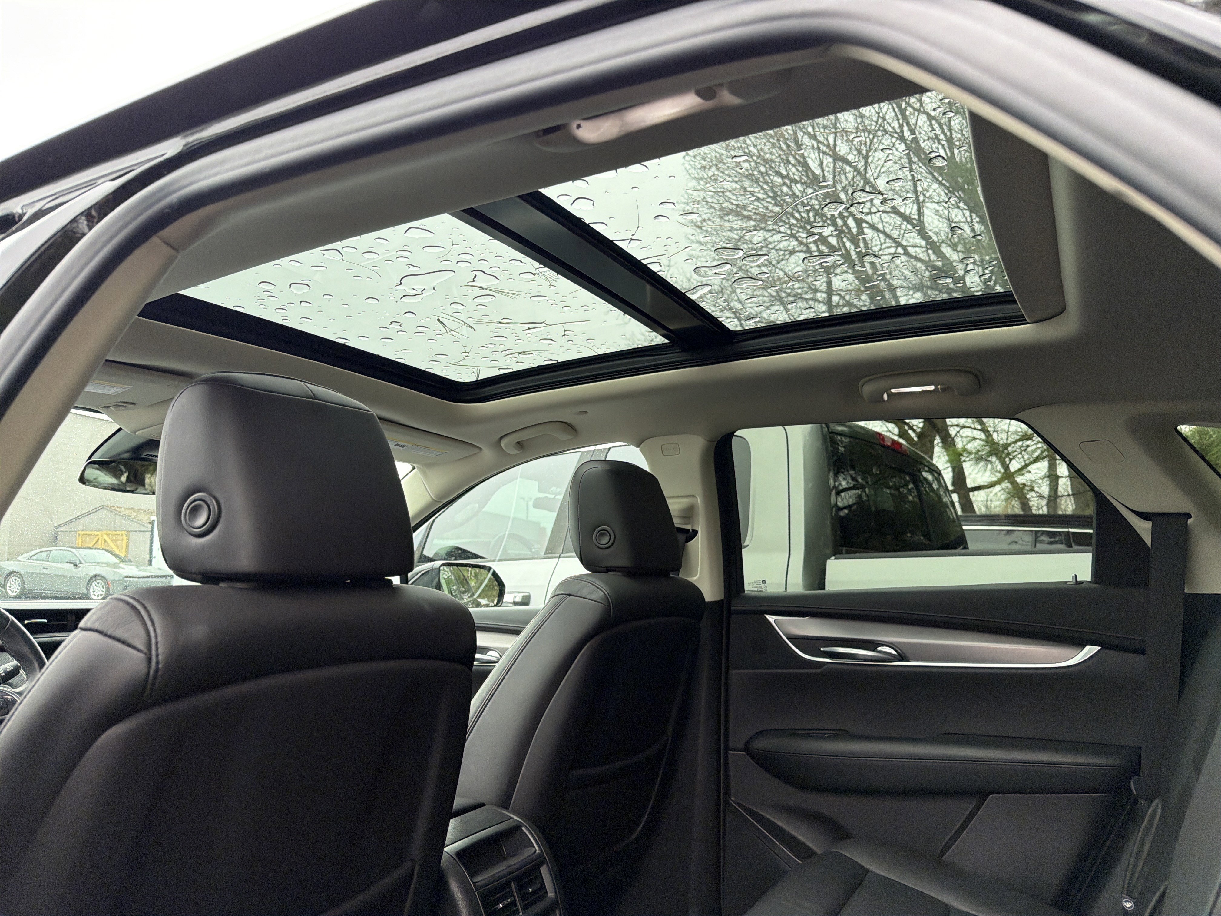 Used 2019 Cadillac XT5 Luxury AWD/4WD image 13