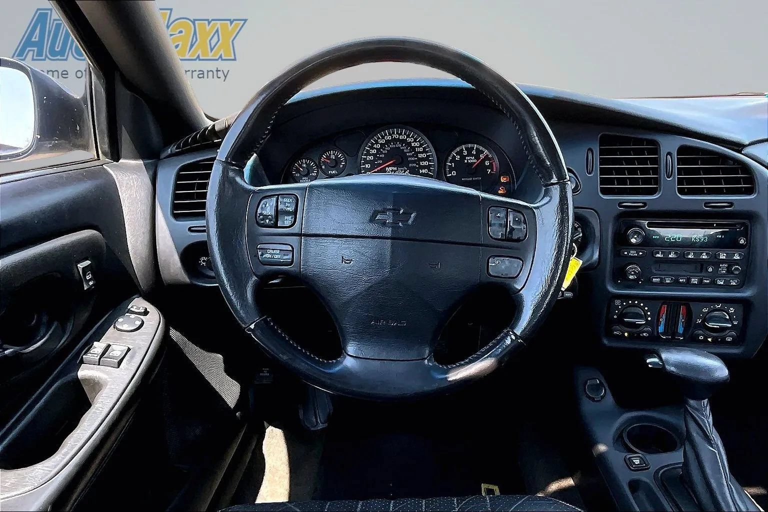 Used 2004 Chevrolet Monte Carlo SS w/ Preferred Equipment Group FWD image 8