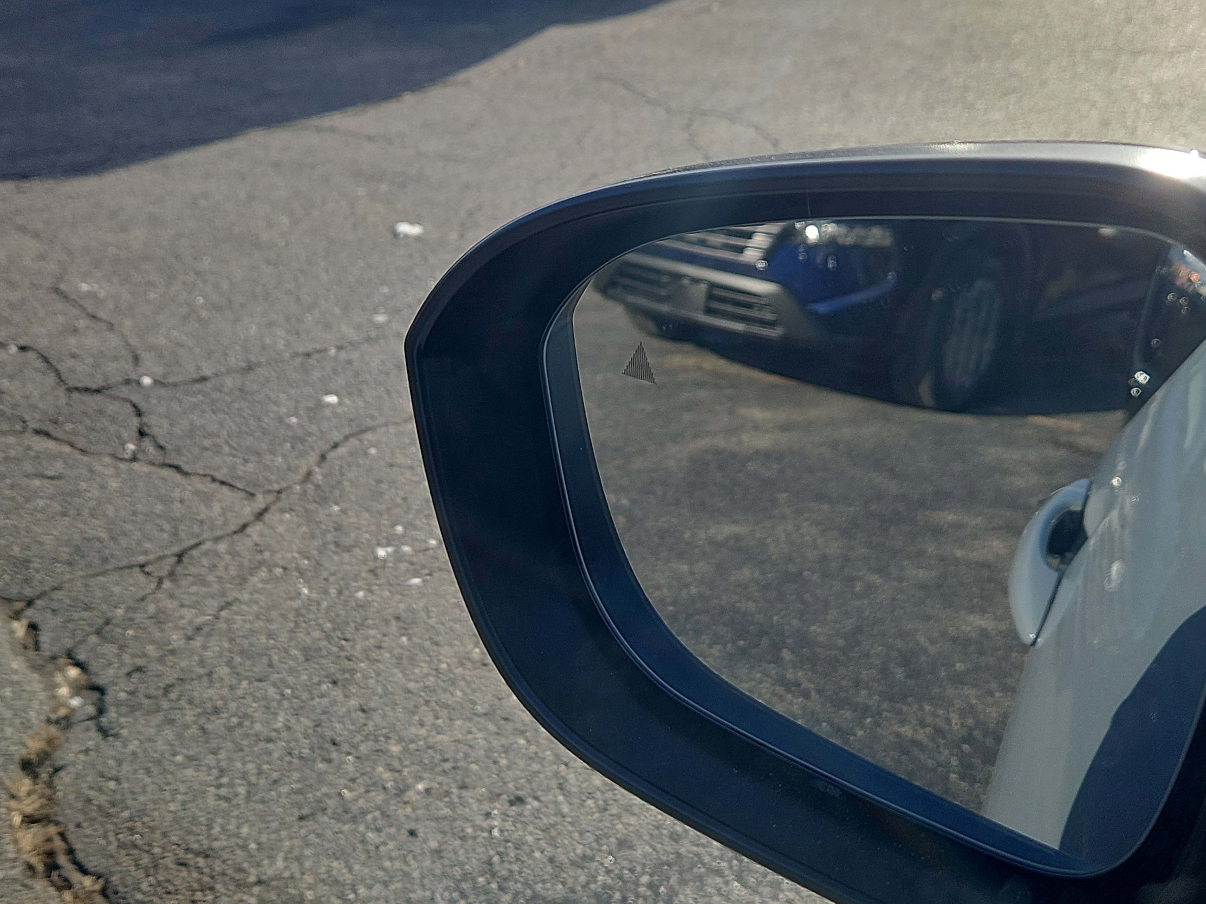 Used 2023 Nissan Rogue SL w/ SL Premium Package image 18