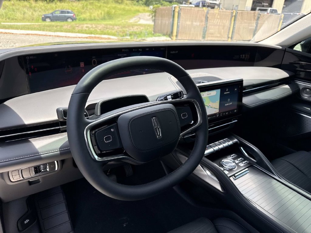 New 2026 Lincoln Nautilus Reserve AWD/4WD image 34