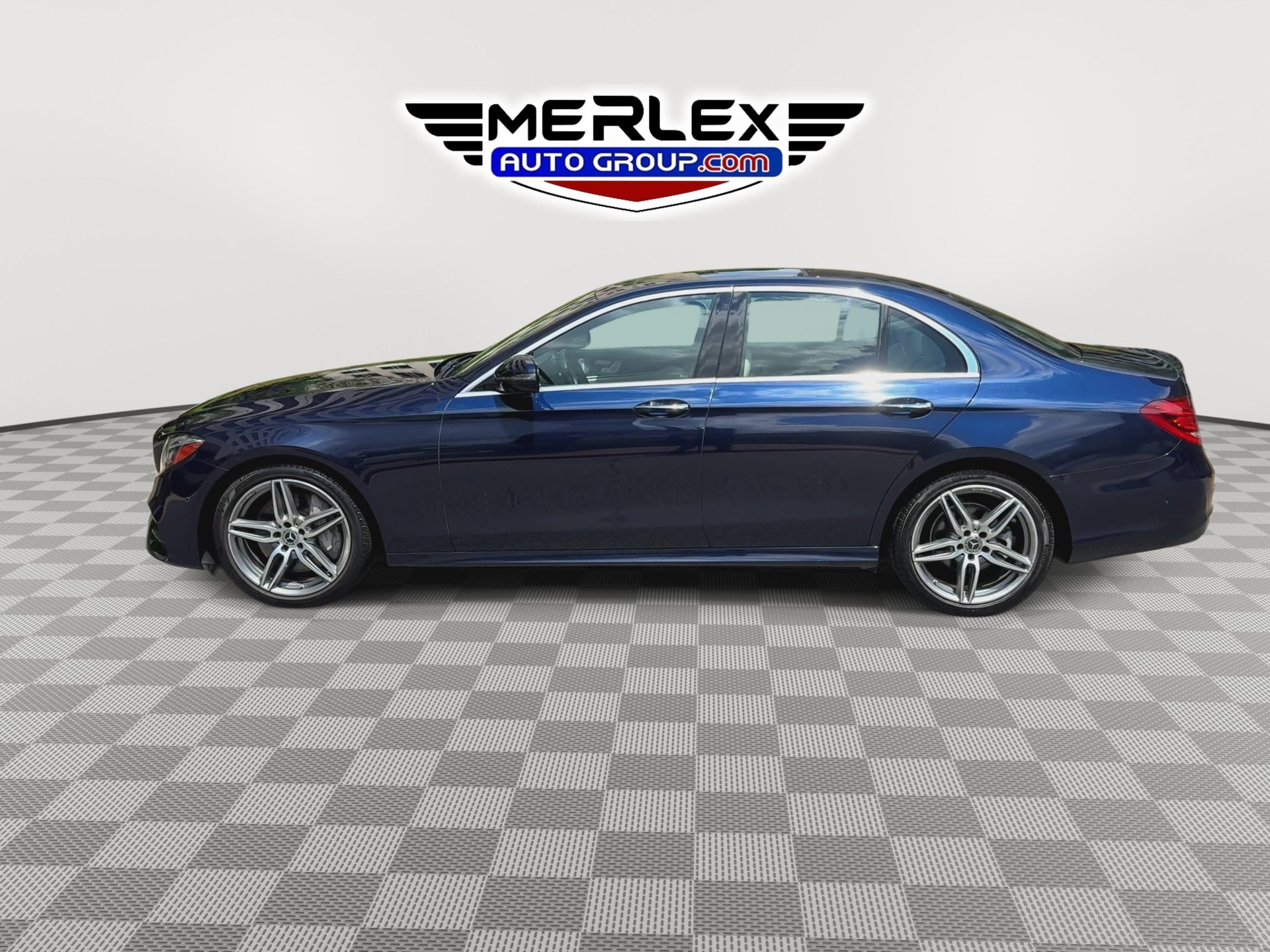 Used 2019 Mercedes-Benz E 300 w/ Premium 1 Package image 5
