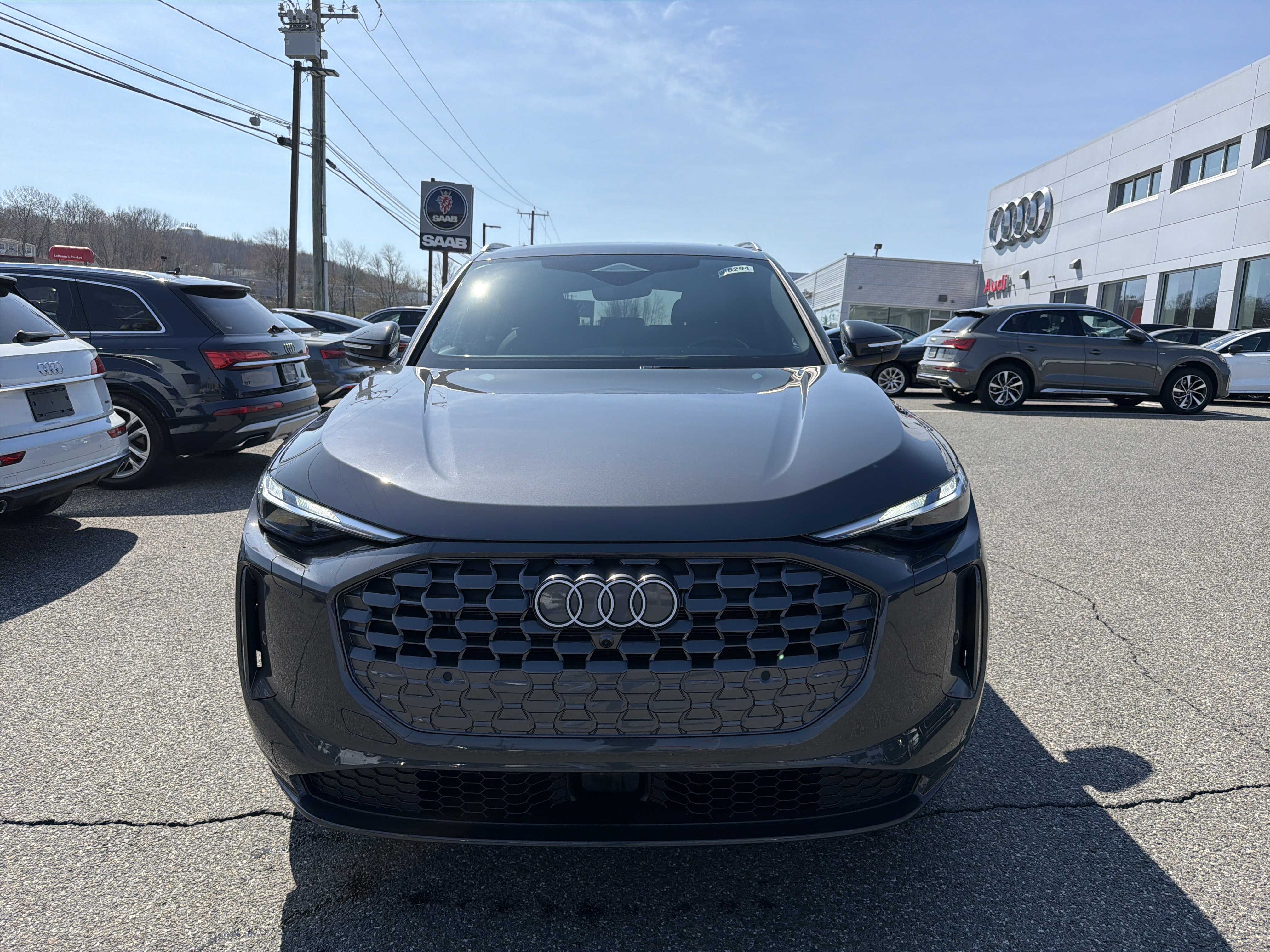 Certified 2025 Audi Q5 Premium w/ Convenience Package AWD/4WD image 2