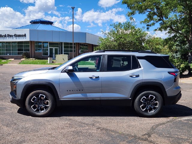 Used 2025 Chevrolet Equinox ACTIV w/ Convenience Package III AWD/4WD image 4