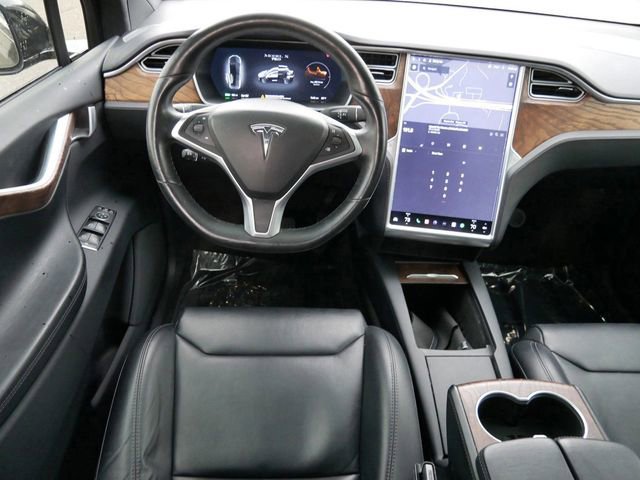 Used 2017 Tesla Model X 75D AWD/4WD image 12