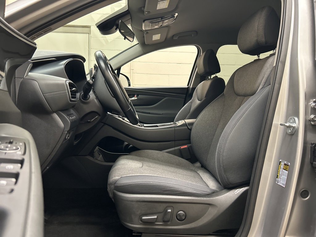 Used 2023 Hyundai Santa Fe SEL image 7