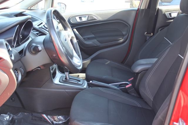 Used 2014 Ford Fiesta SE image 31