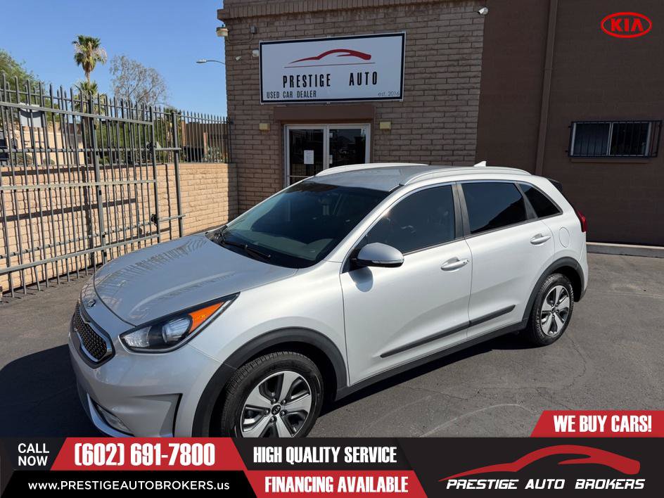 Used 2019 Kia Niro EX FWD image 4