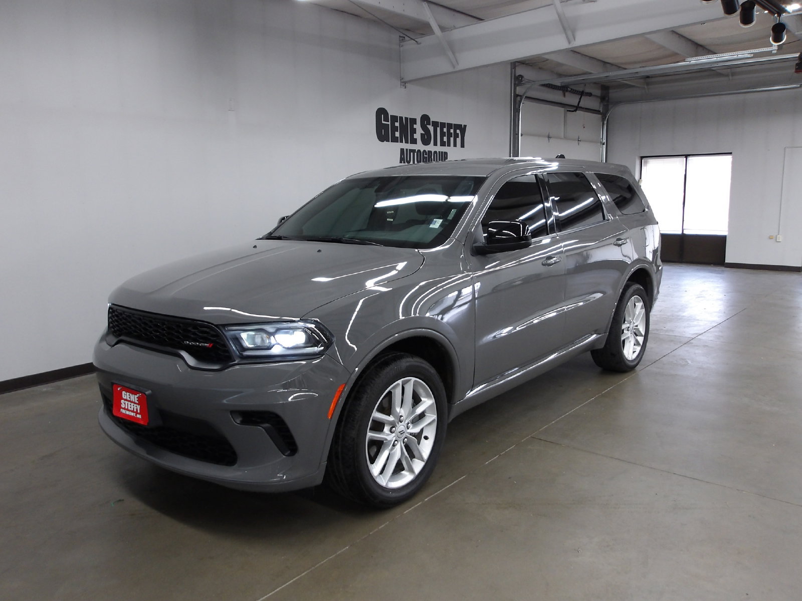 Used 2025 Dodge Durango GT AWD/4WD image 9
