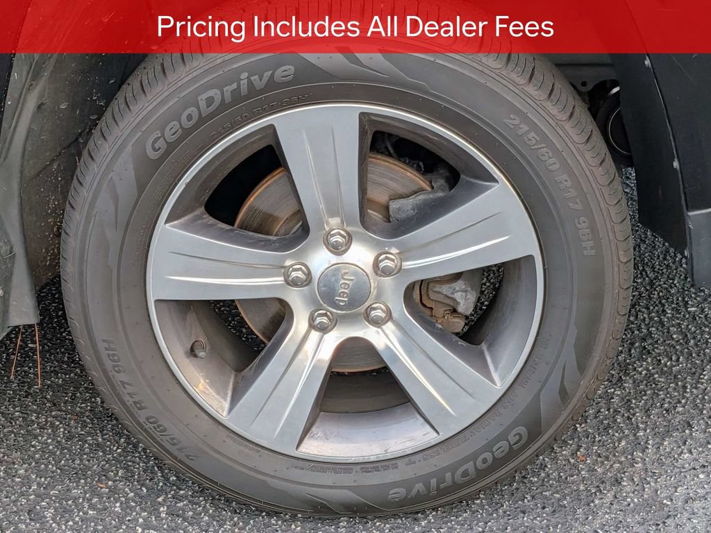 Used 2017 Jeep Compass High Altitude FWD image 9