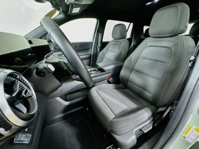 Used 2026 Chevrolet Equinox LT AWD/4WD image 11