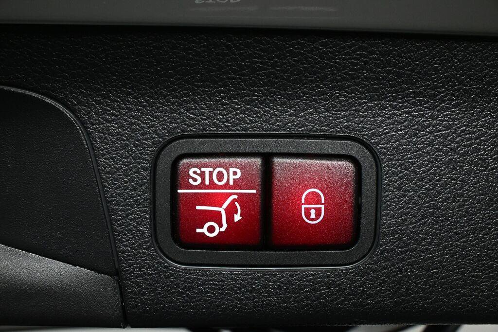 Certified 2024 Mercedes-Benz GLS 450 4MATIC image 31
