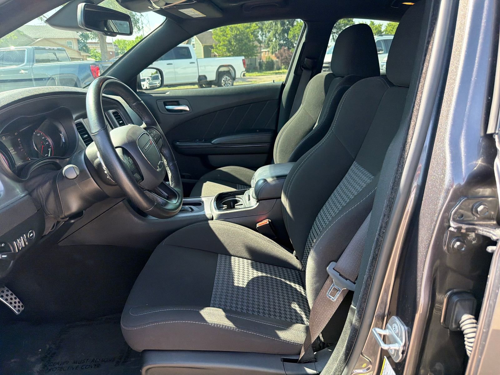 Used 2023 Dodge Charger R/T w/ Blacktop Package RWD image 14