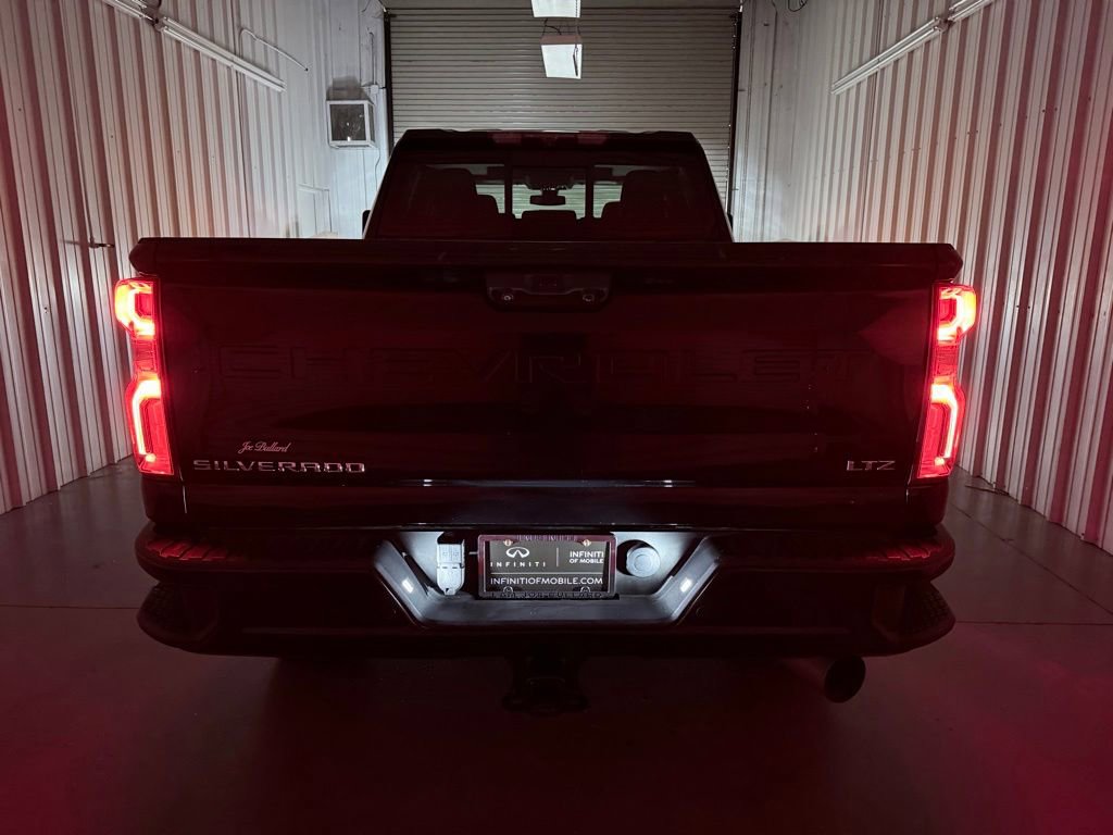 Used 2022 Chevrolet Silverado 2500 LTZ w/ Z71 Chrome Sport Edition AWD/4WD image 8