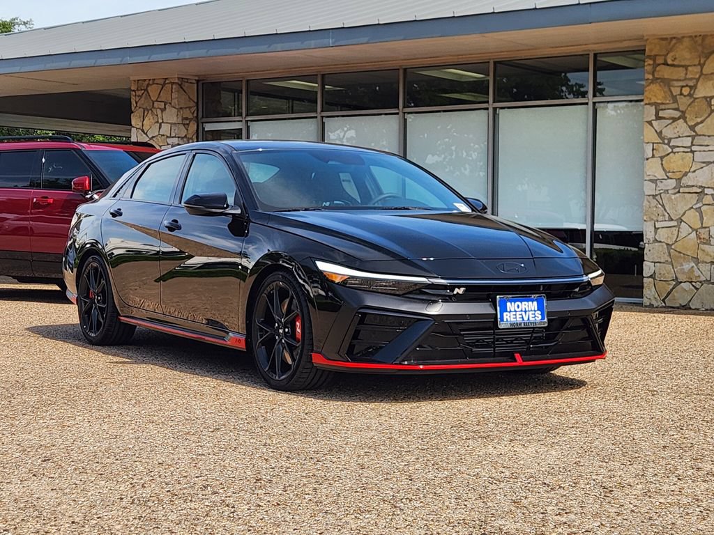 New 2026 Hyundai Elantra N FWD image 2