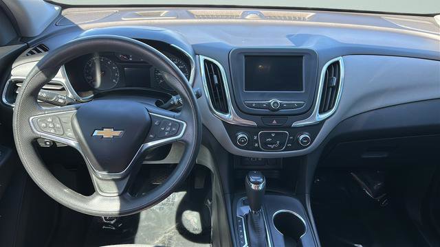 Used 2020 Chevrolet Equinox LS w/ LS Convenience Package AWD/4WD image 9
