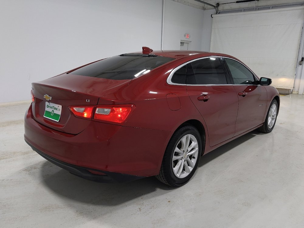 Used 2017 Chevrolet Malibu LT image 9