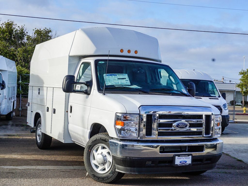 New 2025 Ford E-350 and Econoline 350 Super Duty w/ Power Equipment Group RWD image 1