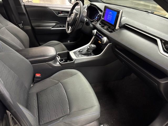 Certified 2024 Toyota RAV4 SE AWD/4WD image 9