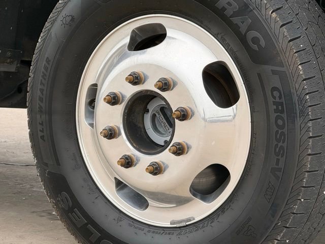 Used 2022 Ford F350 Lariat w/ Lariat Ultimate Package AWD/4WD image 11