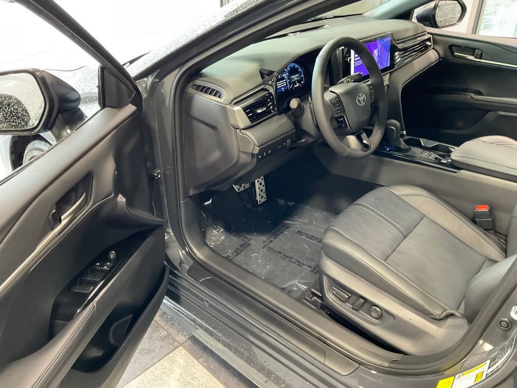 Used 2026 Toyota Camry XSE FWD image 8