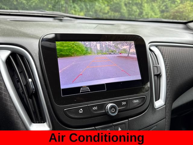 Used 2023 Chevrolet Malibu LT FWD image 21