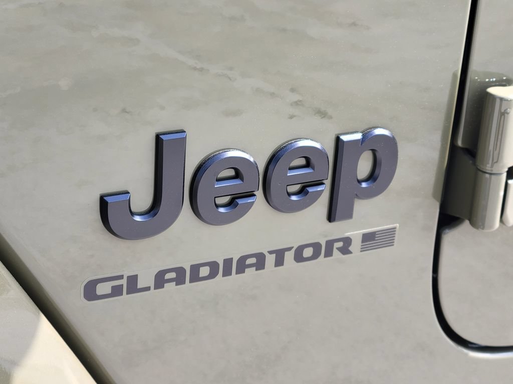 New 2026 Jeep Gladiator Sport AWD/4WD image 19
