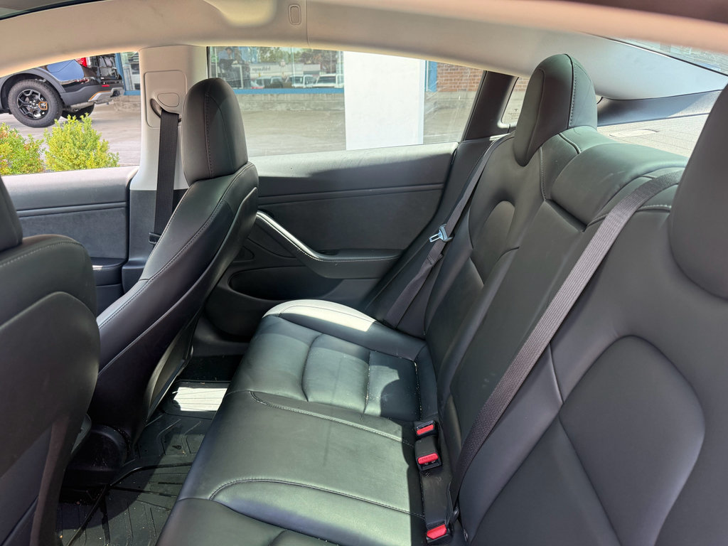Used 2019 Tesla Model 3 Standard Range Plus RWD image 11