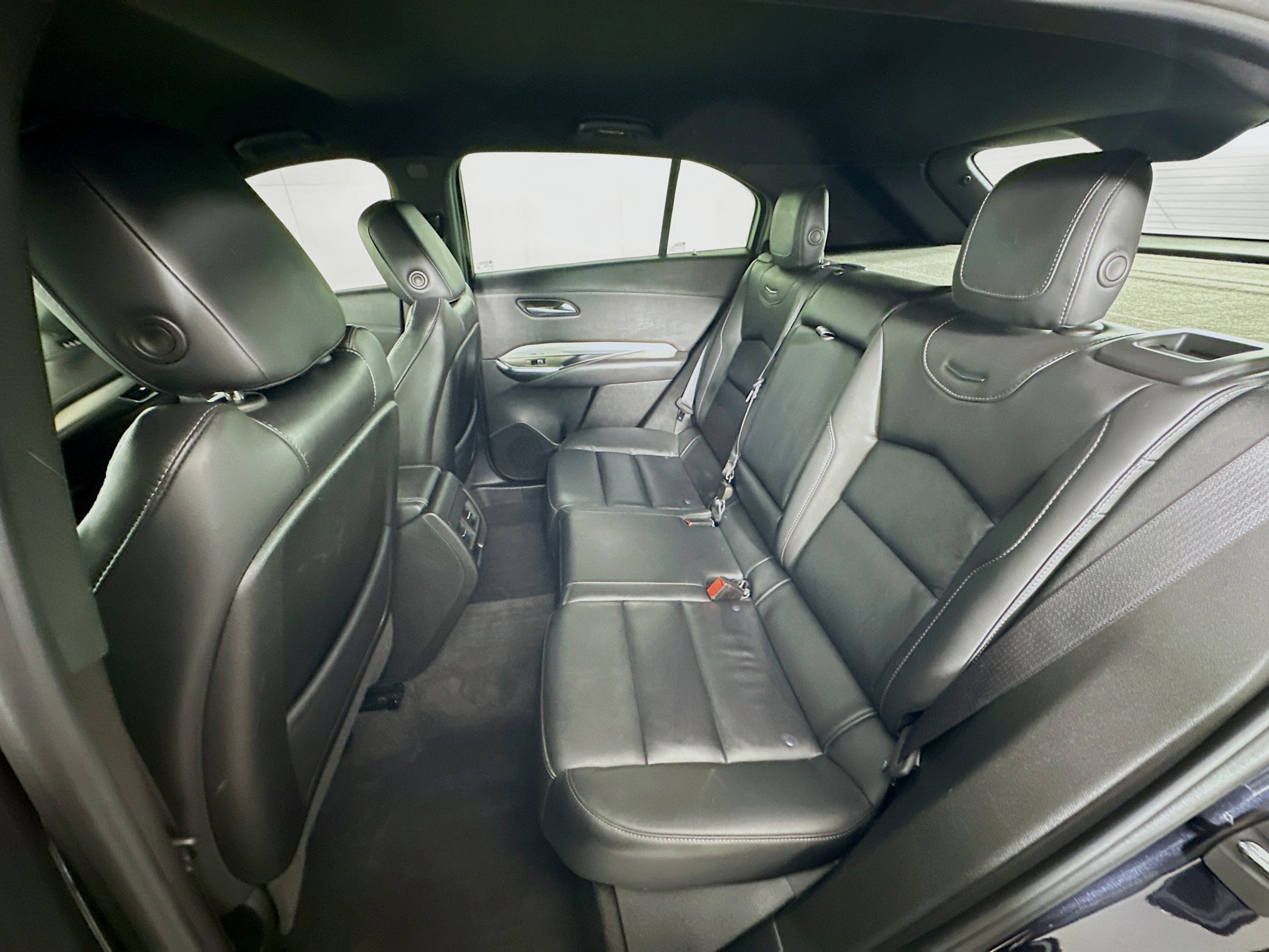 Used 2023 Cadillac XT4 Premium Luxury image 26