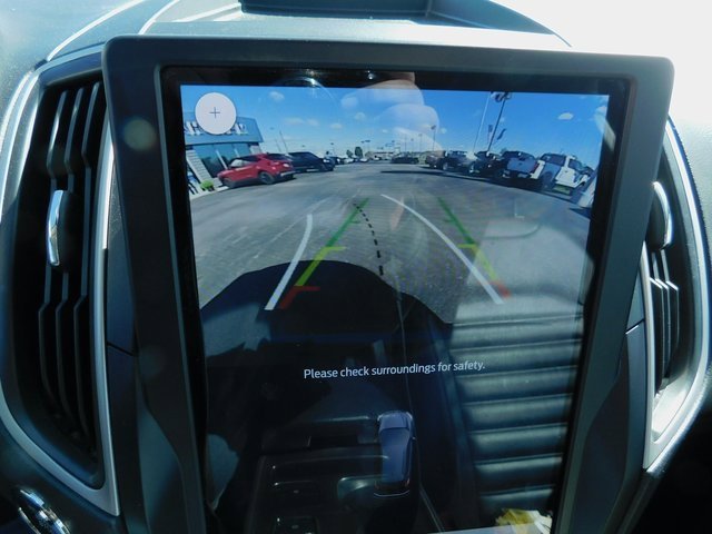 Used 2023 Ford Edge SEL image 28