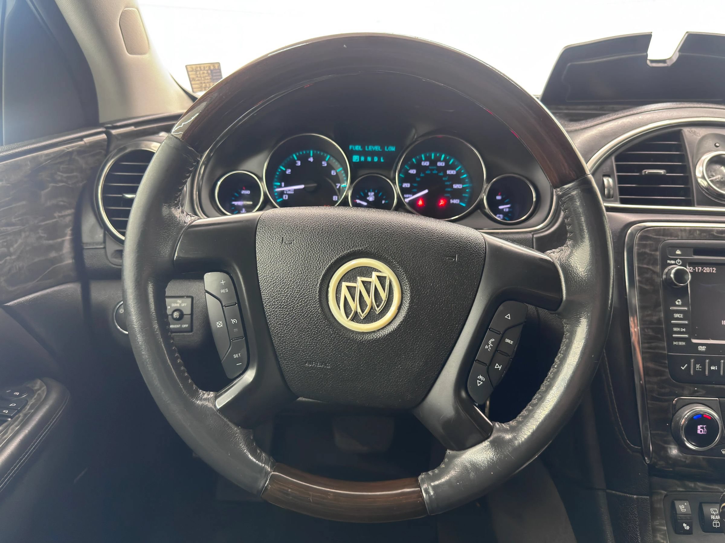 Used 2013 Buick Enclave Premium AWD/4WD image 20