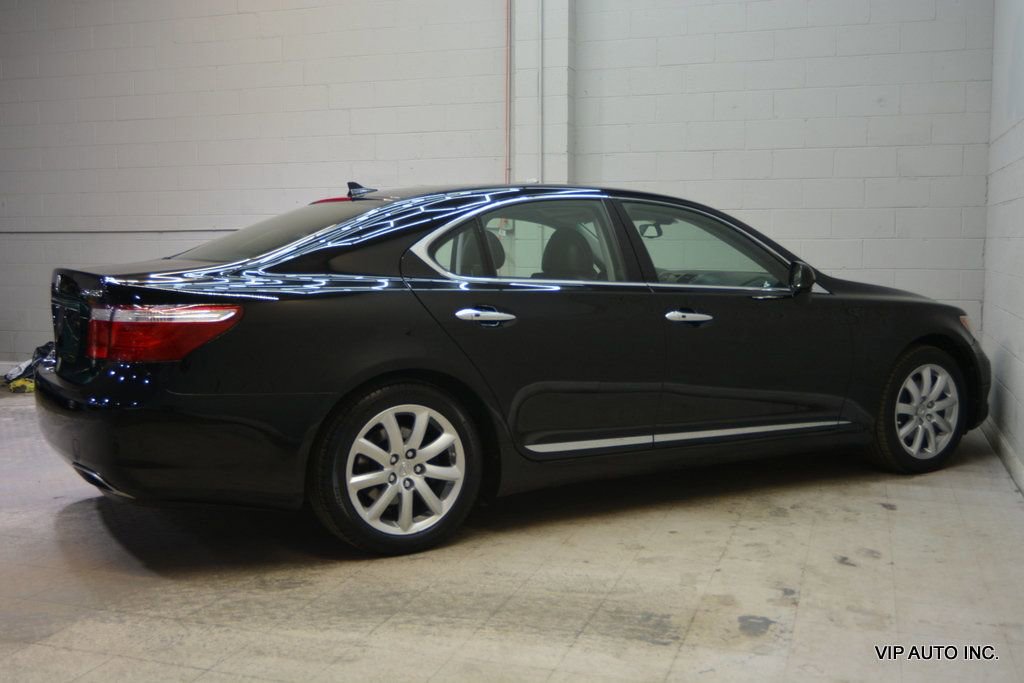 Used 2007 Lexus LS 460 image 31