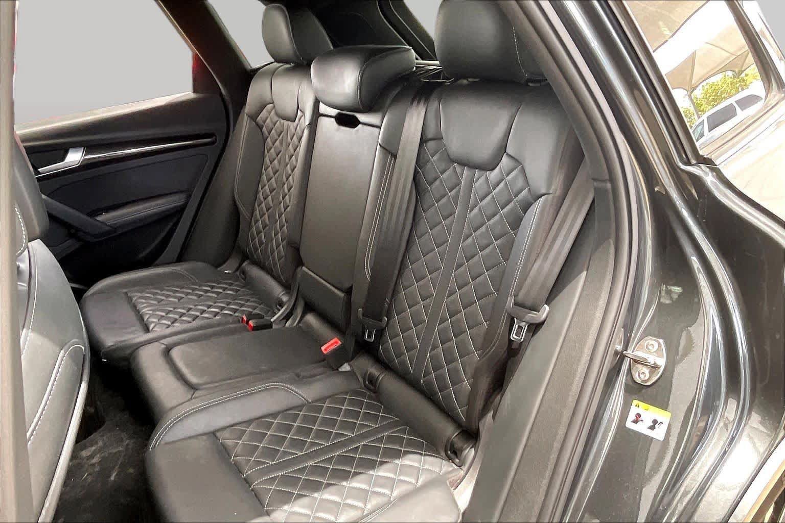 Used 2023 Audi SQ5 Prestige AWD/4WD image 20