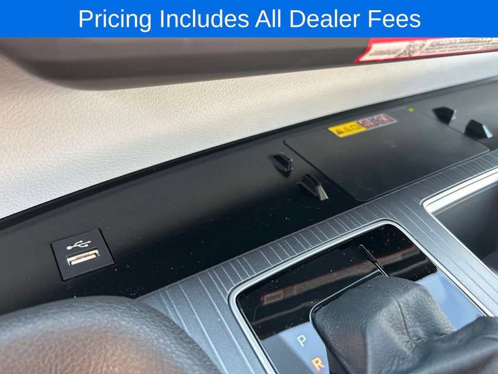 New 2026 Toyota Sienna XLE FWD image 39